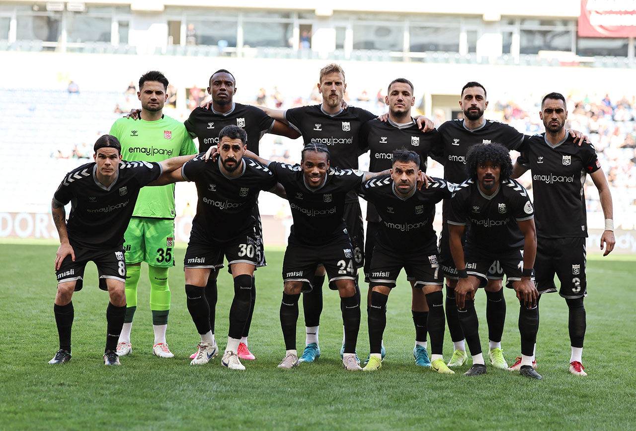 Sivasspor Ceza Sınırı Futbolcular (2)