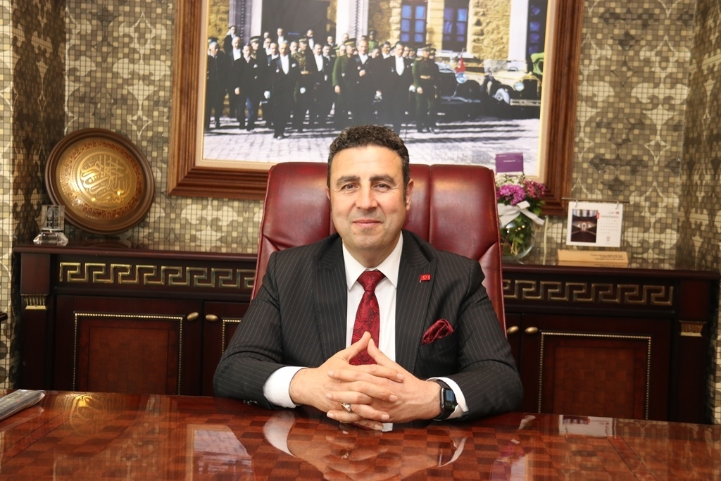 Sivaslıların Yüzde 34,1’i “Hakan Demirgil Başarısız” Dedi! Sizce Başarılı Mı