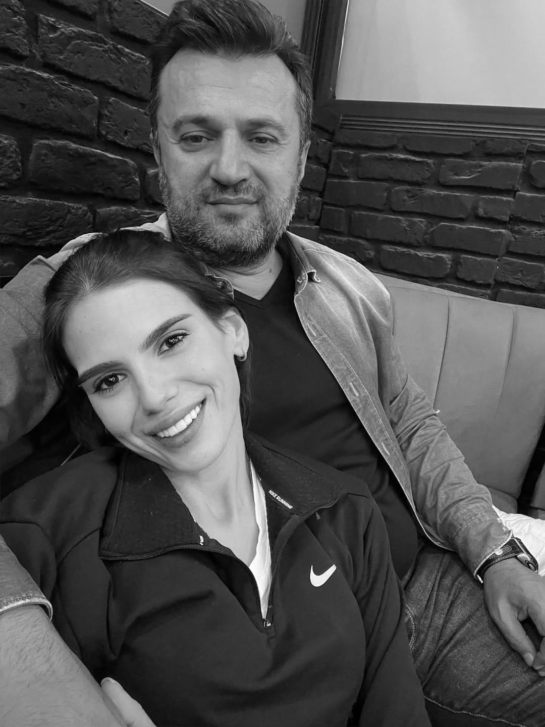 Tarifi Imkansız Bir Acı Içindeyim Kalbimi Alıp Gitti Prensesimkanatlandı Benim Güzel Meleğim Bu Fani Dünya Da En Sevdiğimize Emanet Ettik.hayatta Çok Şeyler Istemişizdir Allahım Senden Isteğim Dünyada Ki Yaşam S (3)