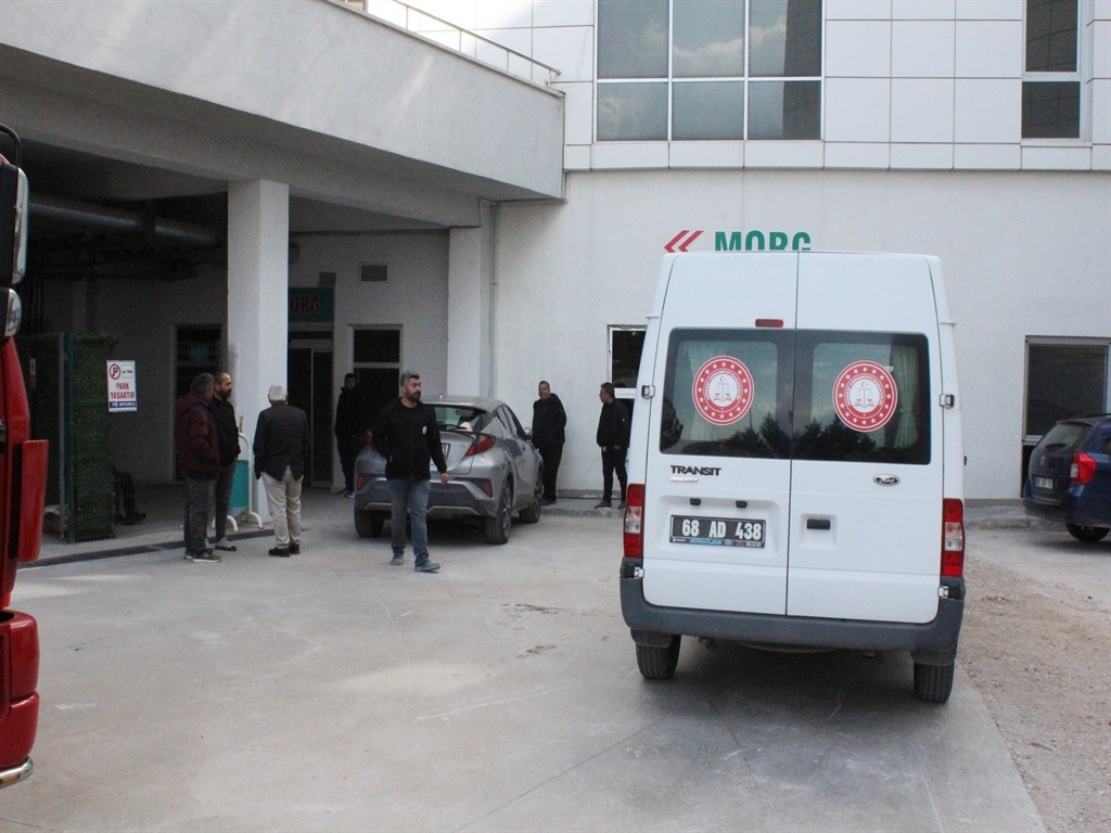 Cenazeleri Sivas'a getirildi Emekli çiftin veda mektubu ortaya çıktı! 
