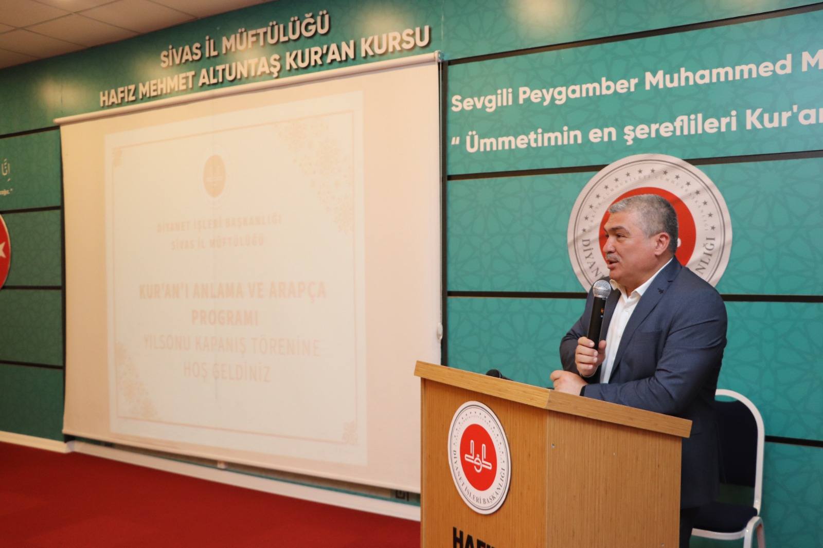  “Kur’an’ı Anlamak” yolculuğu tamamlandı
