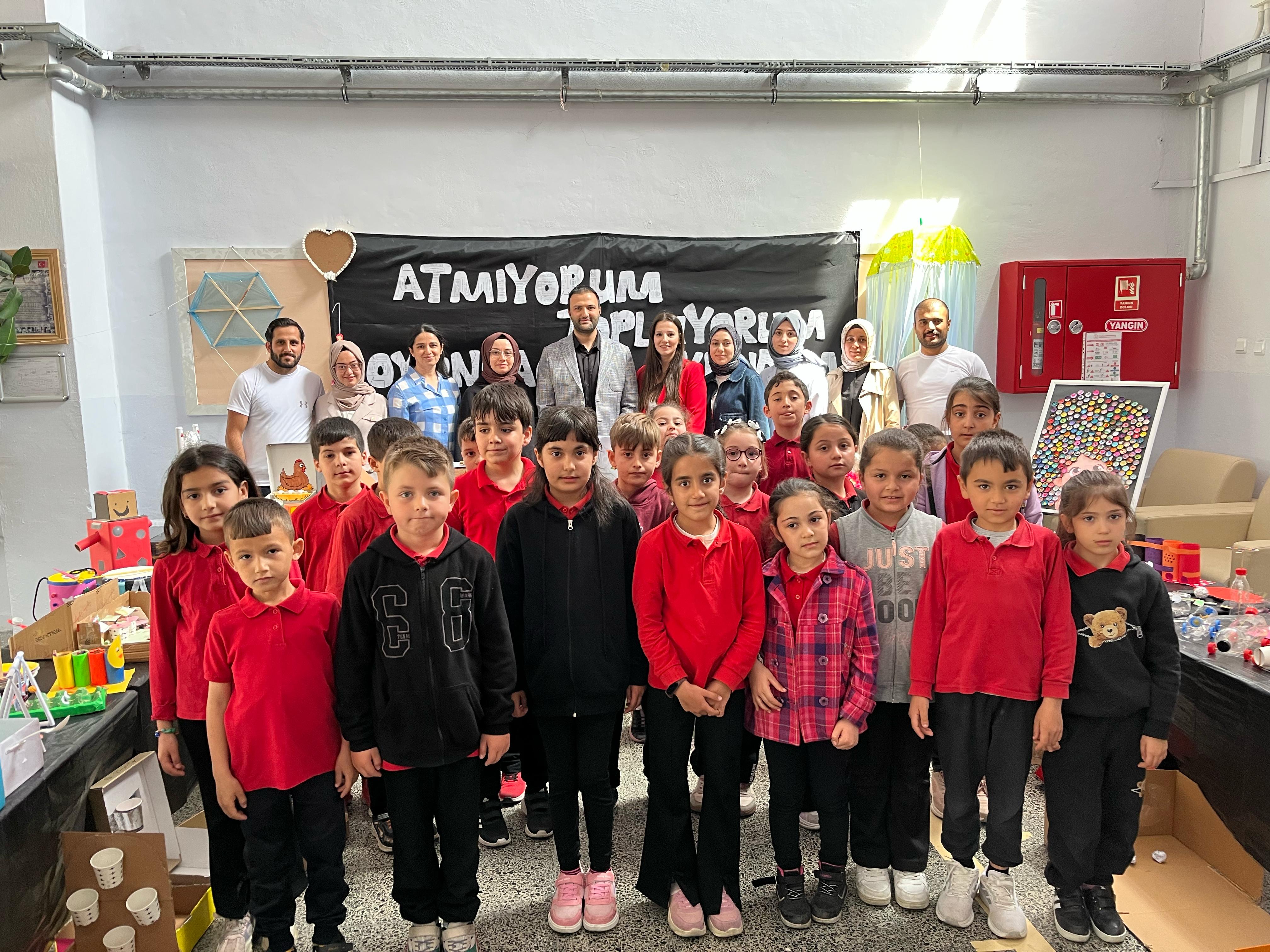 Koyulhisar'da "Sıfır Atık" sergisi açıldı