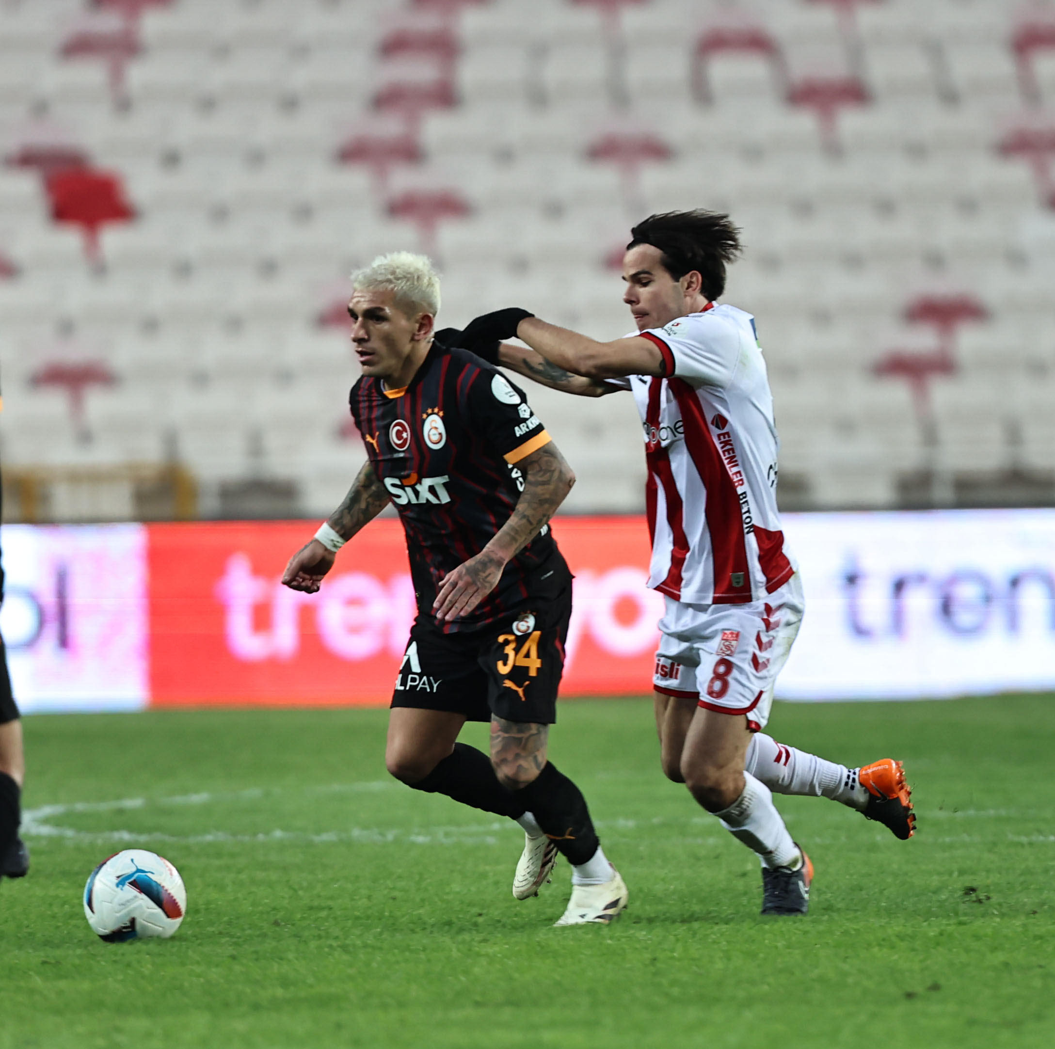 Rams Park’ta kritik maç!
