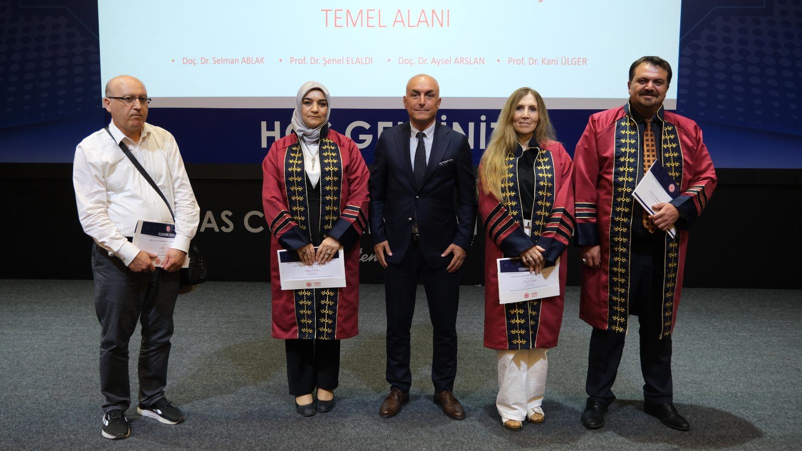 SCÜ'de akademisyenlere teşvik ödülü 