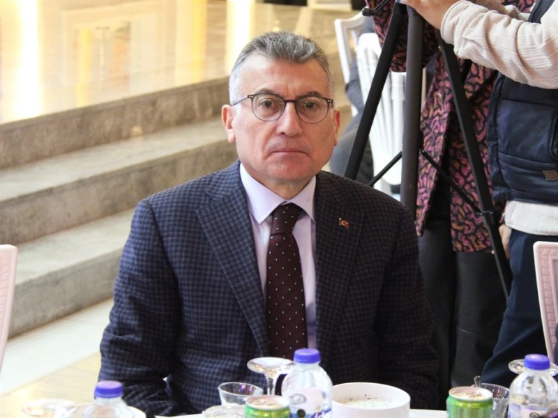 Abdullah Güler'den Sivas'ta 'İmamoğlu' göndermesi 