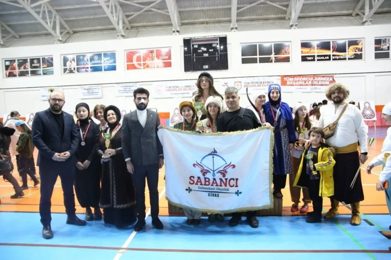 Sivas’ta Türk Okçuluğu rüzgarı esti