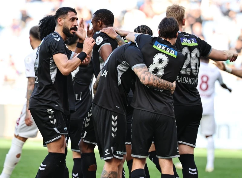 Sivasspor’un kaderi 9 maça bağlı