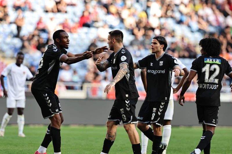 Sivasspor’un kaderi 9 maça bağlı