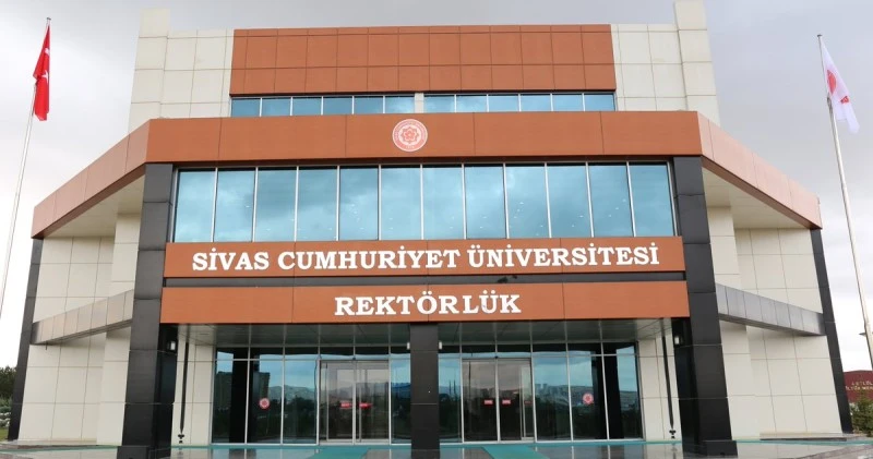 Sivas Cumhuriyet Üniversitesi'nde  Sahte diplomalı  kimse var mı?