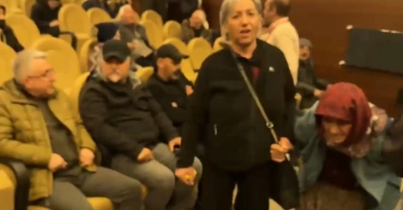 Sivas'ta 106 yaşındaki kadın oy kullandı! 