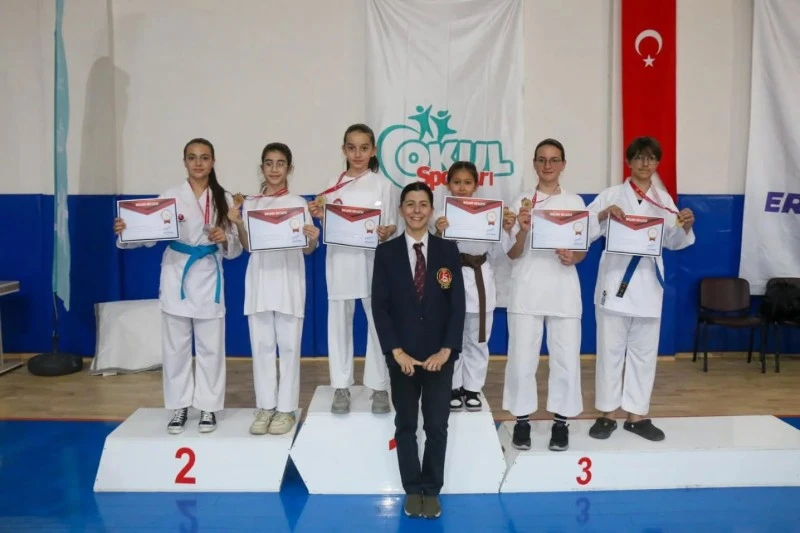 Karatede yetenekler sahneye çıktı