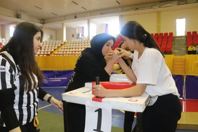 Sivas’ta bilek güreşi heyecanı yaşanacak