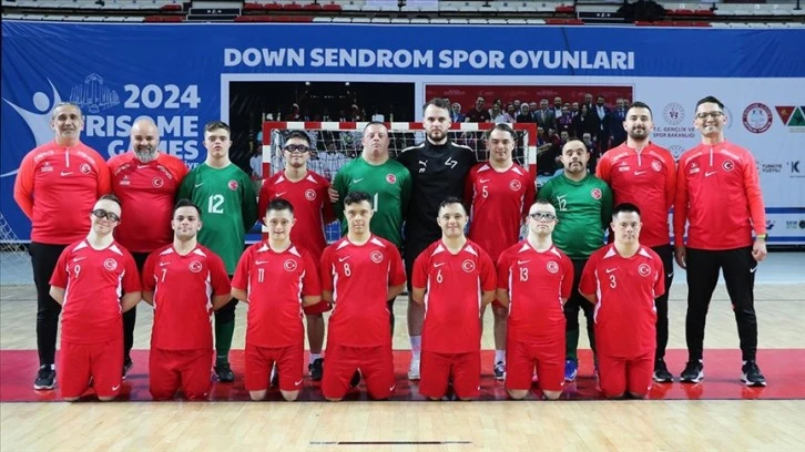 Down Sendromlu Futsal Milli Takımı Dünya Şampiyonluğuna Bileniyor
