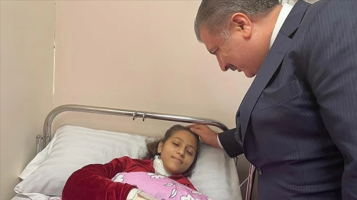 Gazze'deki Kanser Çocuklar Ambulans Uçakla Türkiye'ye Getirilecek 
