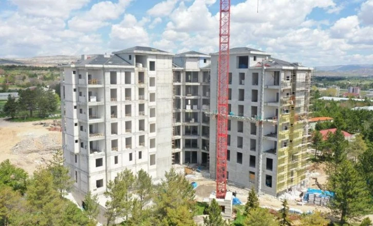 Güler, Öğretmenevi için Devreye Girecek!