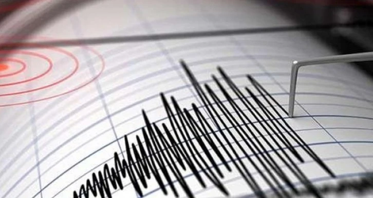 Japonya 7.6 Büyüklüğünde Deprem: &quot;Tsunami Uyarısı Yapıldı&quot;