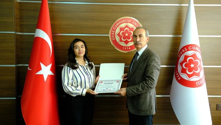 SCÜ’den Azeri  Öğrencilere Eğitim