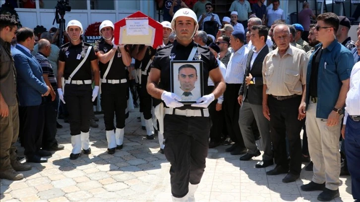 Şehit Polis Memuru Son Yolculuğuna Uğurlandı 