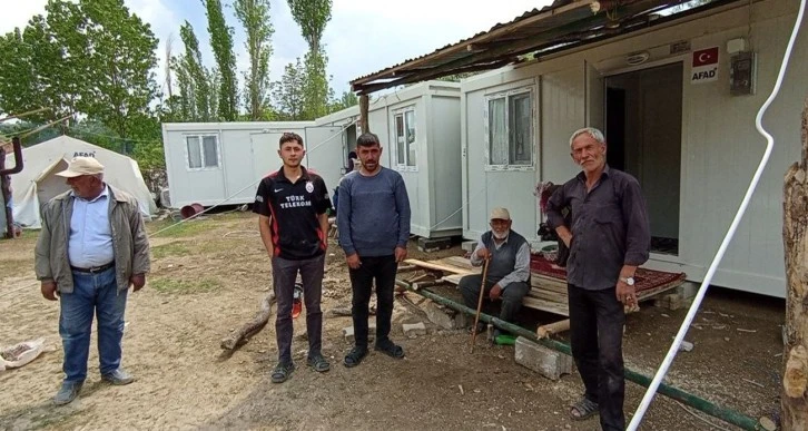 Sivas'ta da Hissedilen Depreminin yaraları sarılıyor