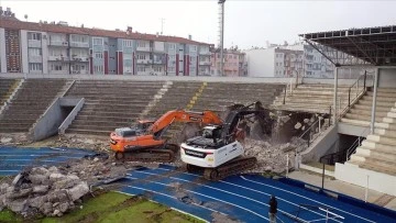 73 Yıllık Stadyum Yıkılıyor 