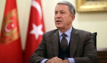 Bakan Akar: 'Mehmetçiğin Moralini Bozmayın'