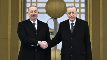 Cumhurbaşkanı Erdoğan, Azerbaycan Cumhurbaşkanı Aliyev'i Resmi Törenle Karşıladı