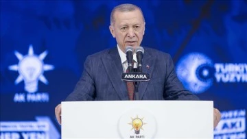 Erdoğan, yeniden AK Parti Genel Başkanlığına seçildi