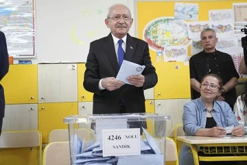 Eski CHP Genel Başkanı Kılıçdaroğlu, Oyunu Kullandı
