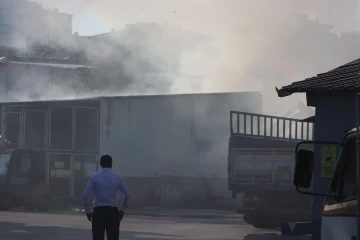 Fabrika Hurdalığında Çıkan Yangın Söndürüldü