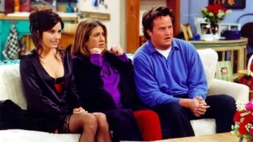 Friends Dizisinin Yıldız Karakteri Chandler Bing Hayatını Kaybetti