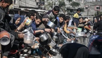 Gazze'deki İnsanların Yüzde 90'ı Açlık Çekiyor 