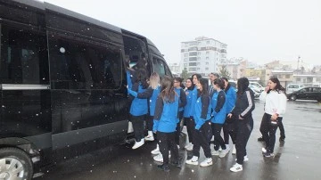 Kadın Futbol Takımı Polatlıspor Deplasmanına Uğurlandı