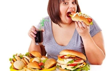 Obezite Kanser Riskini Artırıyor! 