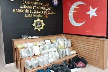 Polisin Durdurduğu Araçta 48 Kilo Uyuşturucu Ele Geçirildi