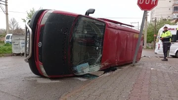 Servis Aracı Minibüse Çarptı: 5 Yaralı
