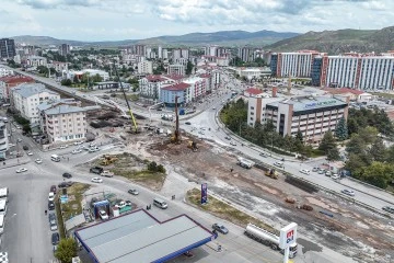 Sivas'ın Trafiğini Rahatlatacak Projenin Yüzde 70’i  Tamamlandı