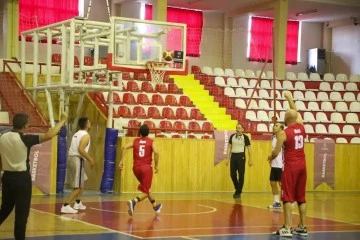 Sivas’lı Kurumlar Basketbolda Buluştu 