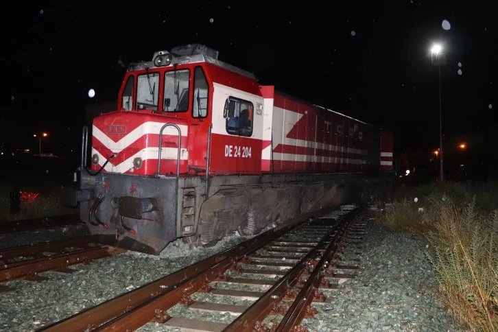 Sivas-Samsun Hattında Tren Raydan Çıktı