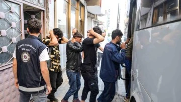 Sivas’ta 16 Kaçak Göçmen Yakalandı