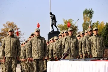 Sivas'ta Acemi Erler Dosta Güven, Düşmana Korku Vermek için Yemin Etti 
