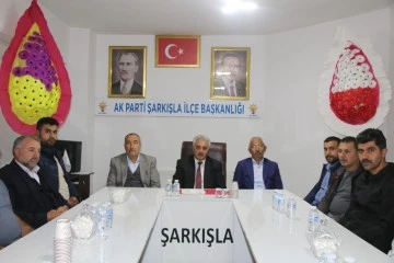 Sivas'ta  AK Parti İlçe Teşkilatı'nın Yeni Yönetimi Belli Oldu