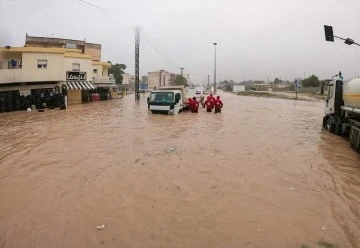 Sivas’tan Libya’ya  Yardım Eli Uzandı