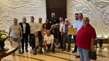 Sivasspor’a Pendik Sivaslılar Derneğinden Coşkulu Karşılama