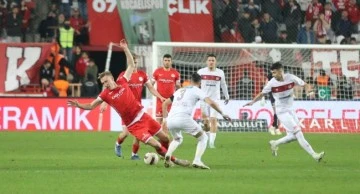 Sivasspor'un İki Haftalık Maç Programı Belli Oldu 