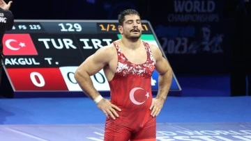 Taha Akgül Dünya Şampiyonası'nda Final Şansını Kaybetti 