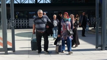 Temel Karamollaoğlu Haksız Çıktı, YHT Sivas'ta İlk Tercih Edilen Oldu 