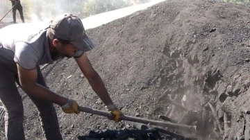 Zor Şartlarda Üretilen Mangal Kömürünün Tonu 14 Bin Lira 