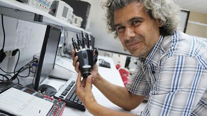 TÜBİTAK´ın desteğiyle yerli el protezi üretecek