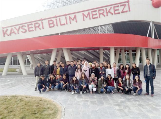 Öğrenciler Kayseri Bilim Merkezini gezdi
