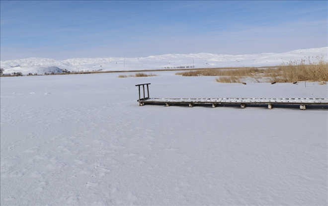 Sibirya Soğukları Gölleri Buza Çevirdi